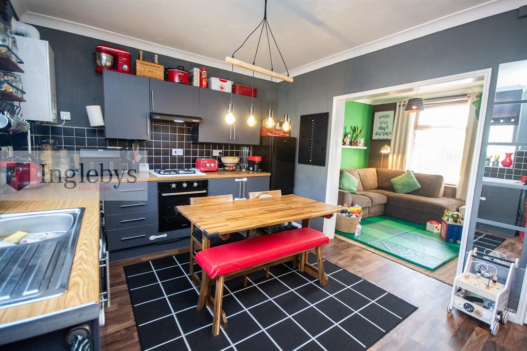 Property photo 2 of 7 Dsc_0331.Jpg