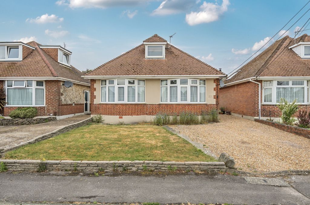 Property photo 1 of 11 1290525-1-682Dcbf...