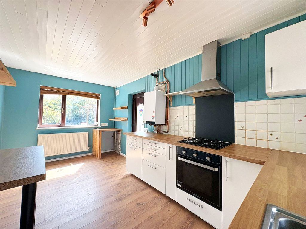 Property photo 2 of 14 Picture No. 26