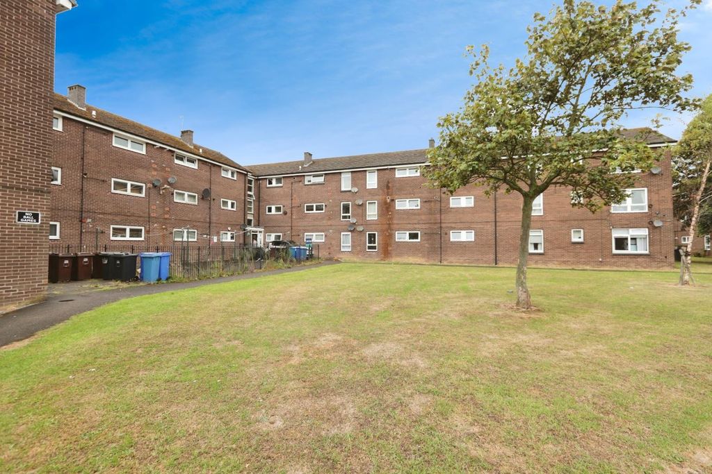 Property photo 1 of 15 Block