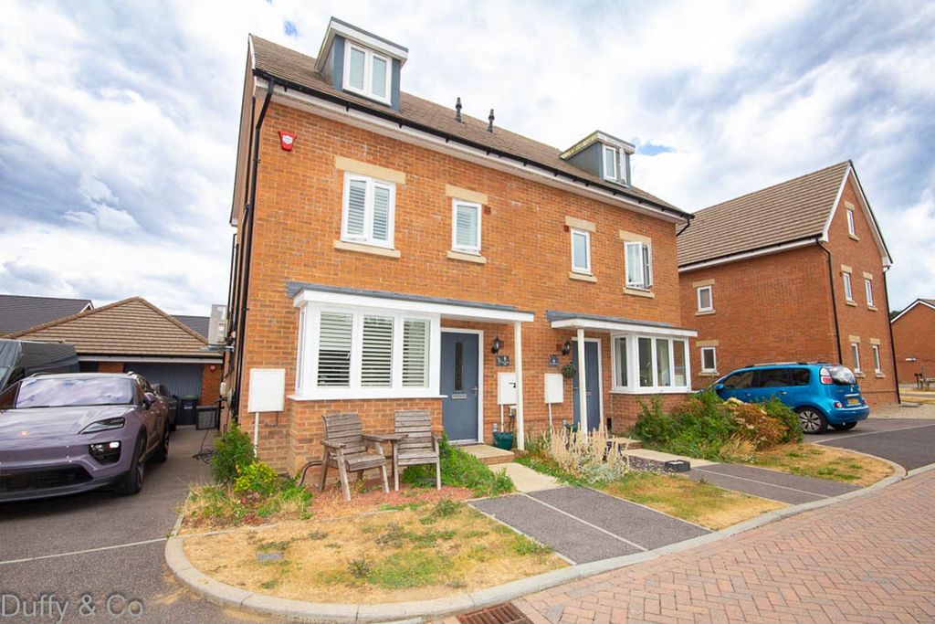 Property photo 1 of 34