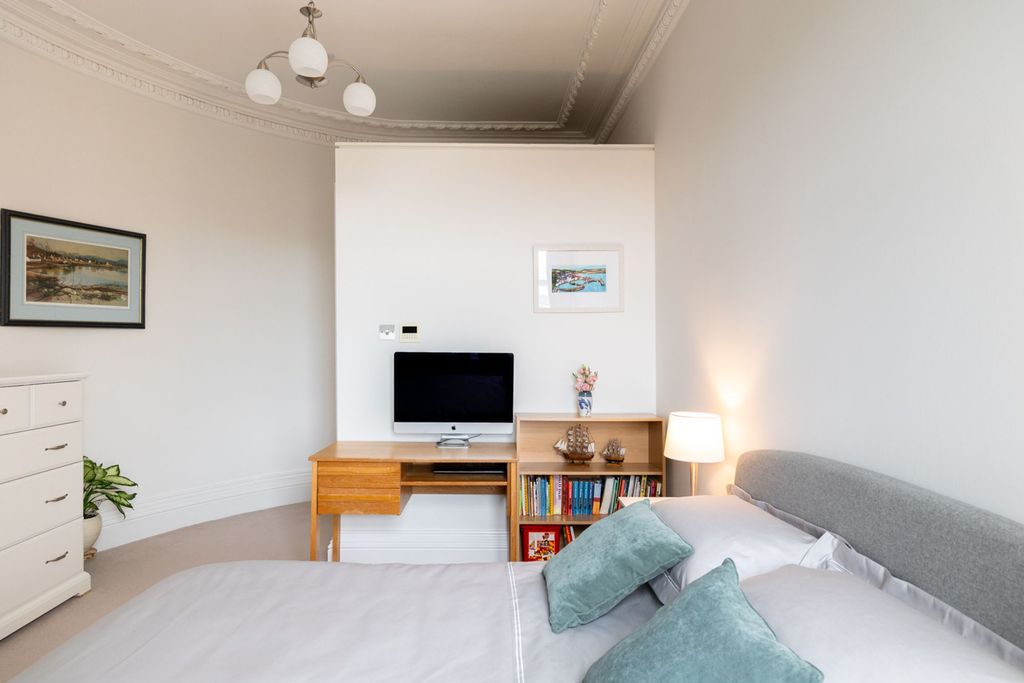 Additional image 22 of 2 bed flat for sale15 Crown Road North, Dowanhill G12