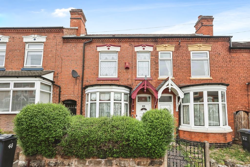 Property photo 1 of 17