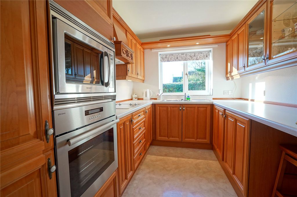 Property photo 2 of 11 Picture No. 04