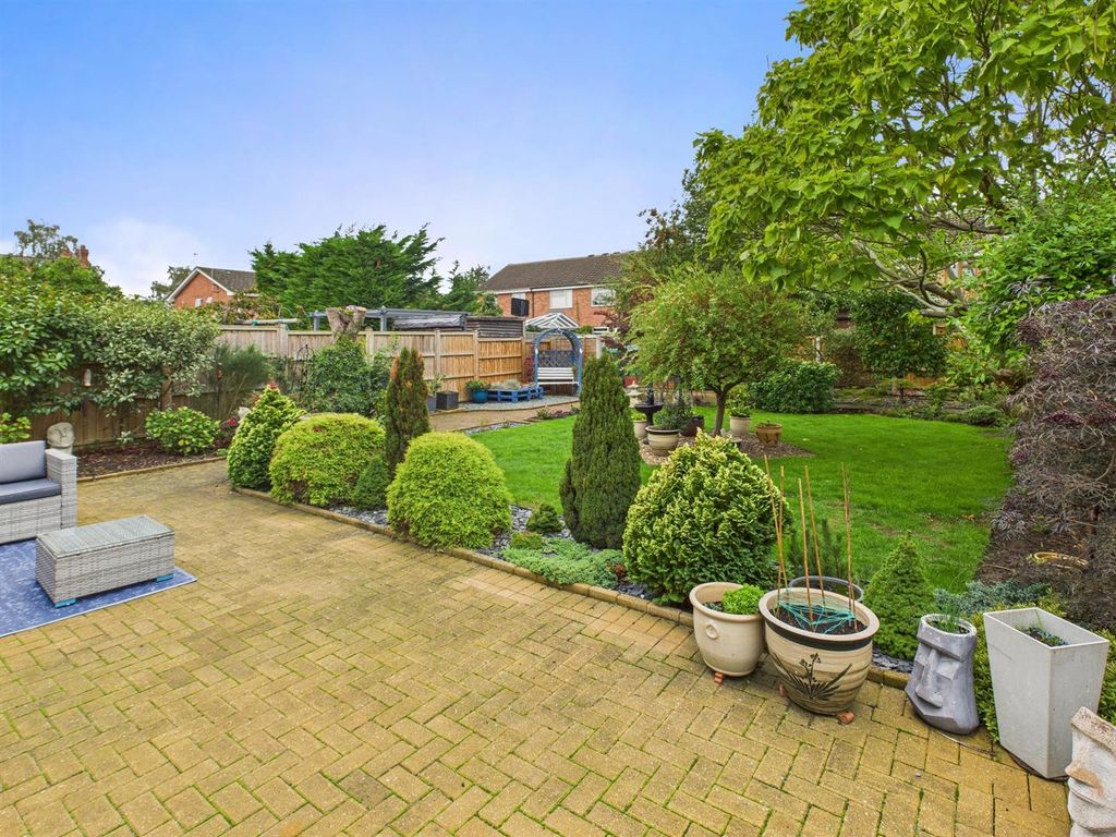 Property photo 3 of 22