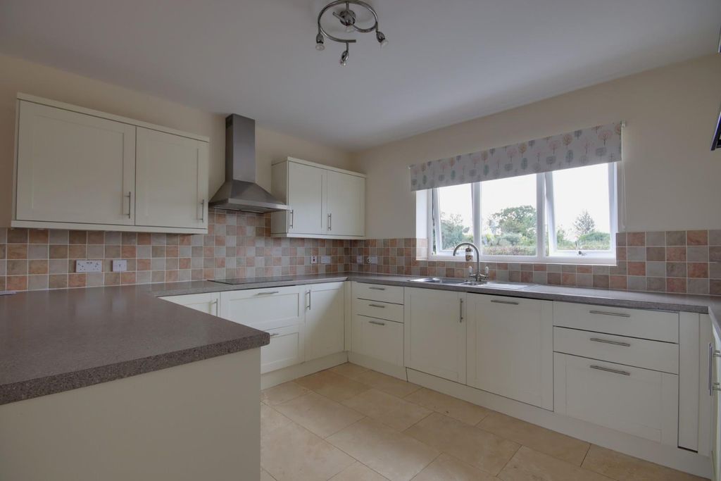 Property photo 3 of 21 Open Plan Kitchen/Diner
