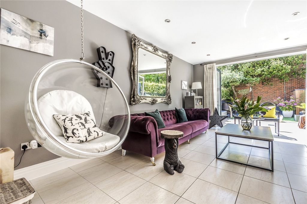 Property photo 3 of 12 Picture No. 18