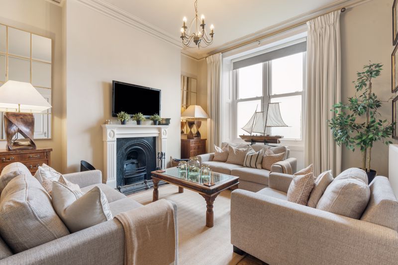 Property photo 3 of 17 14 Leigh Terrace, Old Castletown Road