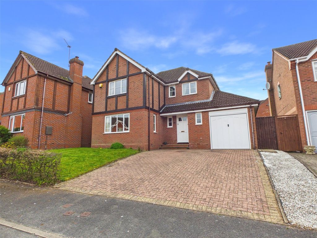 Property photo 1 of 23 Picture No. 04