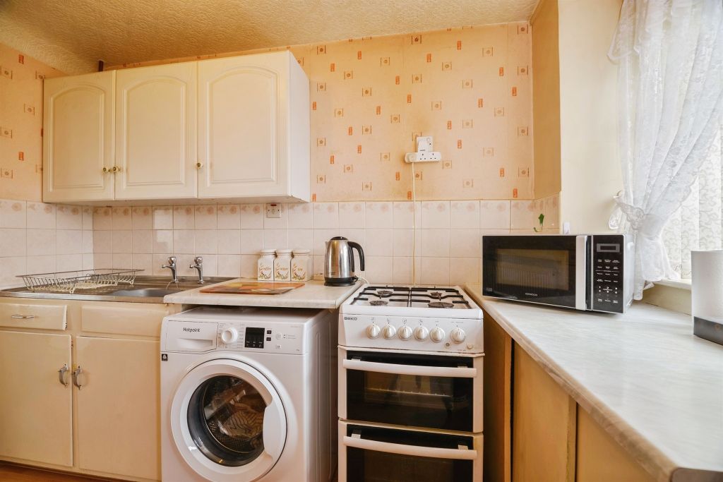 Property photo 2 of 15