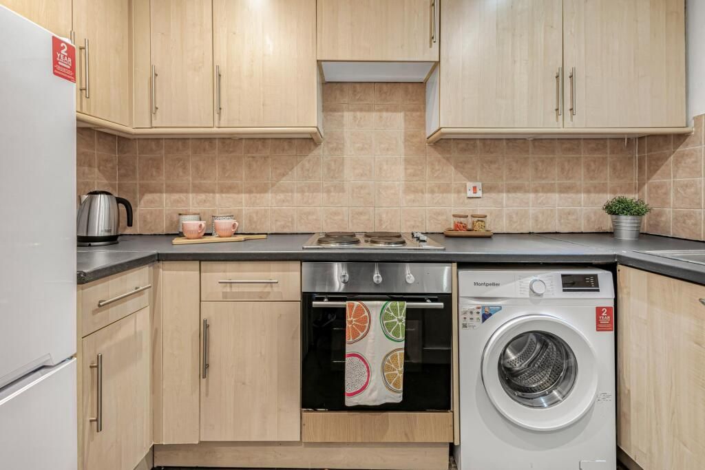 Property photo 3 of 7 Gallery