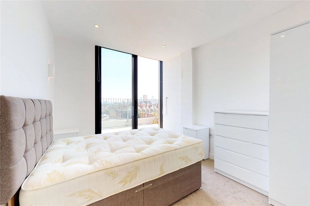 Property photo 3 of 10 Picture No. 07