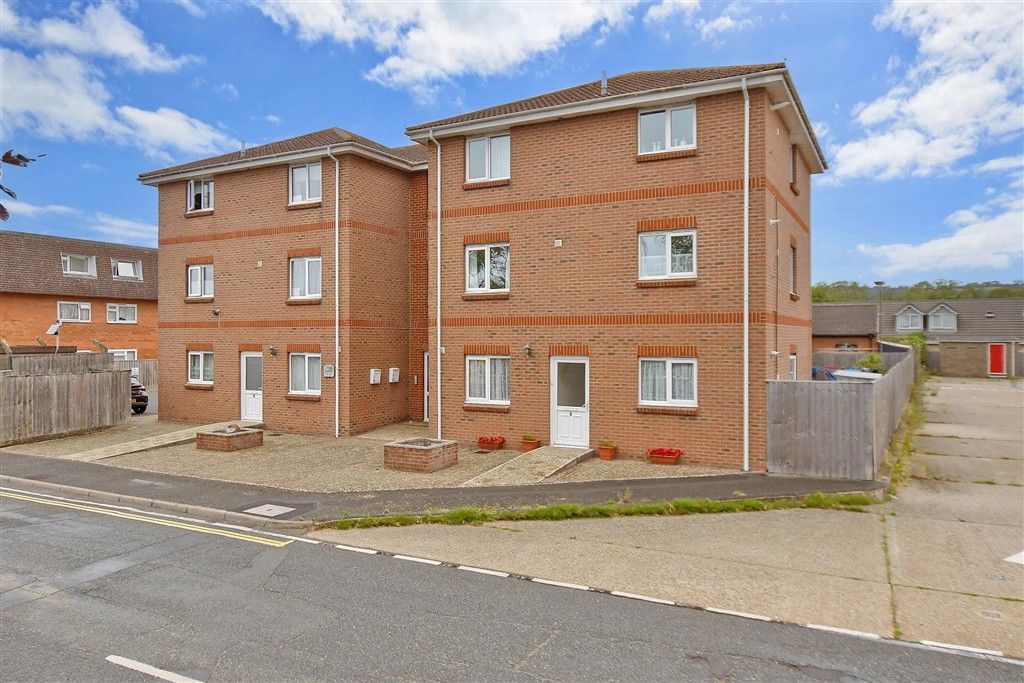 Property photo 3 of 11 External (Web)