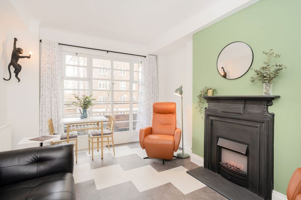 Property photo 3 of 9