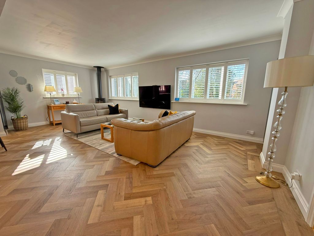 Property photo 3 of 18 Img_8181