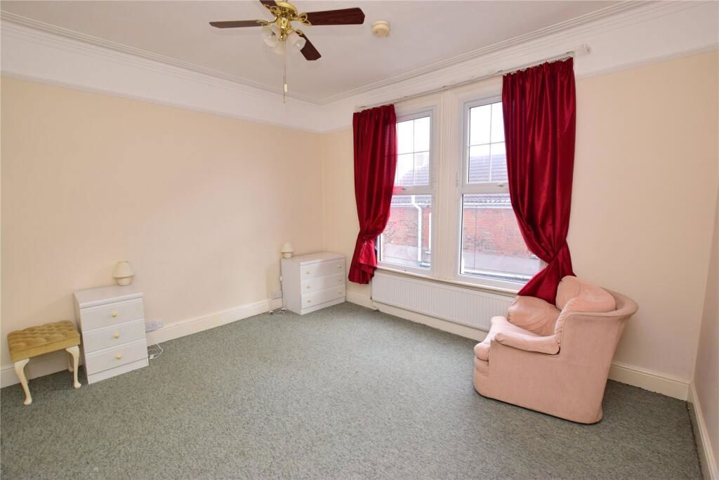 Property photo 3 of 11