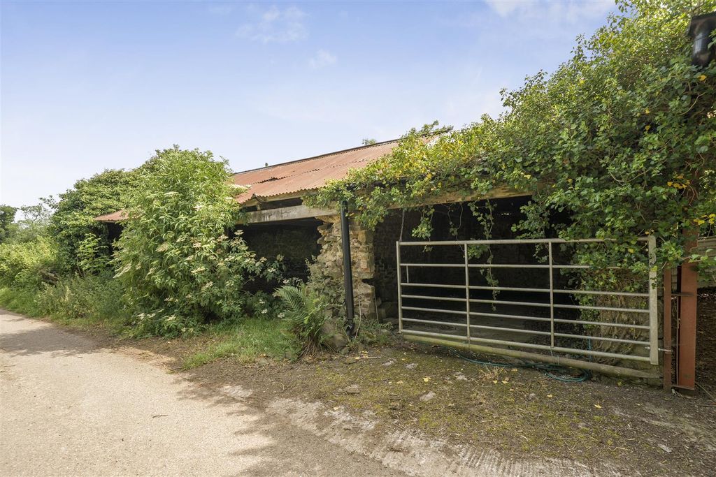 Property photo 1 of 4 1463310-34-6A188dc01E0B6.Jpg