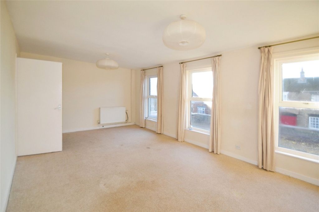 Property photo 1 of 13 Picture No. 04