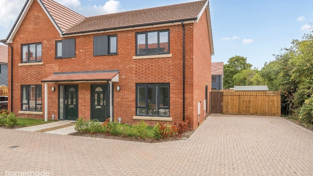 Property photo 1 of 1