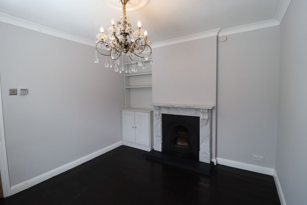 Property photo 2 of 11 Img_1400