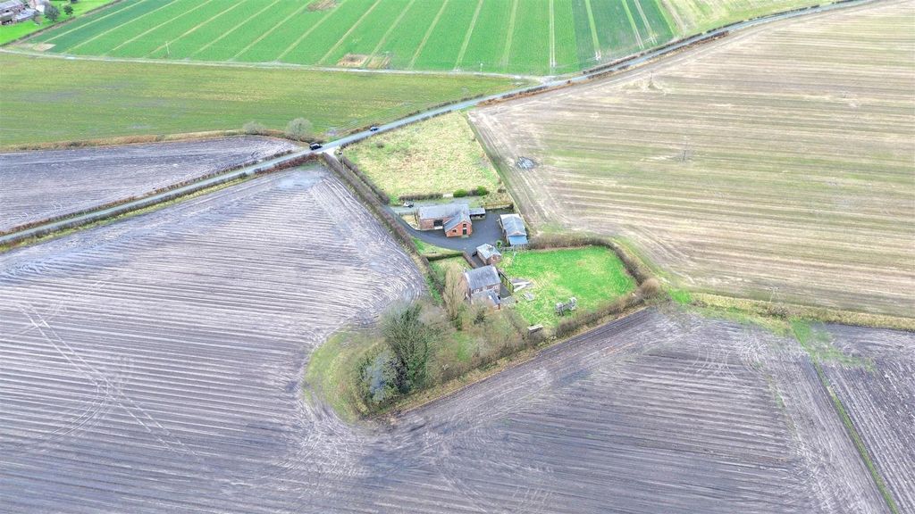 Property photo 2 of 34 Dji_0875.Jpg