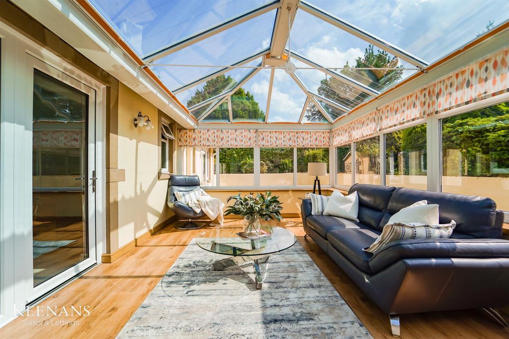 Property photo 3 of 74 63.Jpg