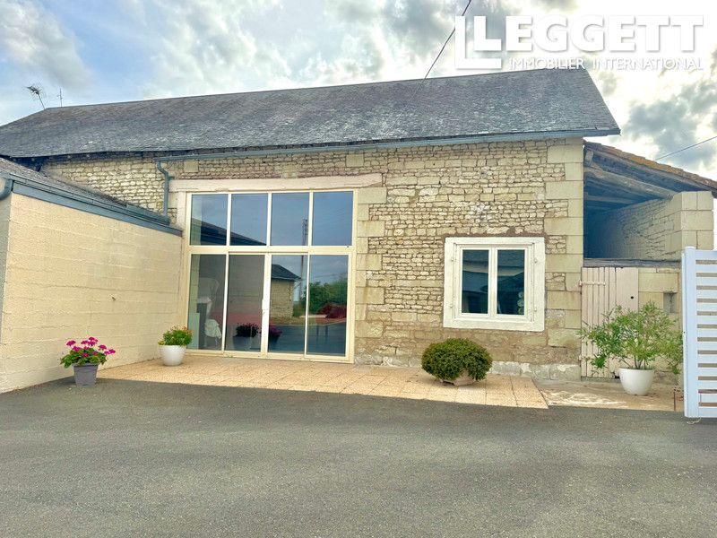 Property photo 2 of 10