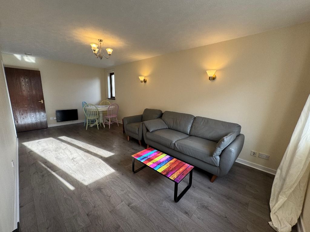 Property photo 2 of 12 Photo 2