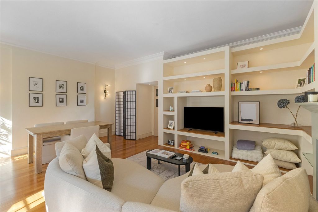 Property photo 2 of 9 Reception Room