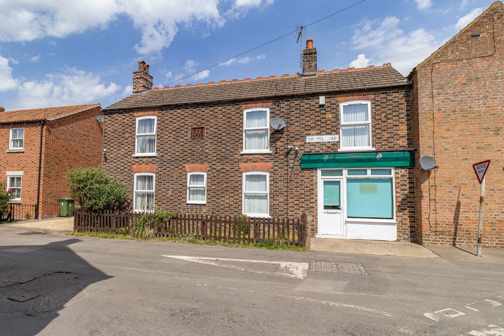 Property photo 1 of 29 5093671