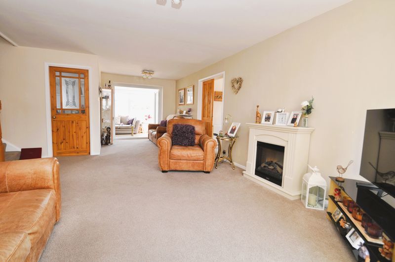 Property photo 3 of 15 Photo 18