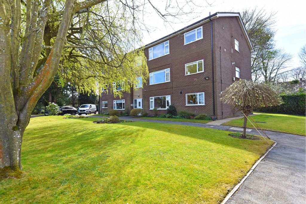Additional image 11 of 2 bed flat for saleBollinbrook Road, Macclesfield SK10