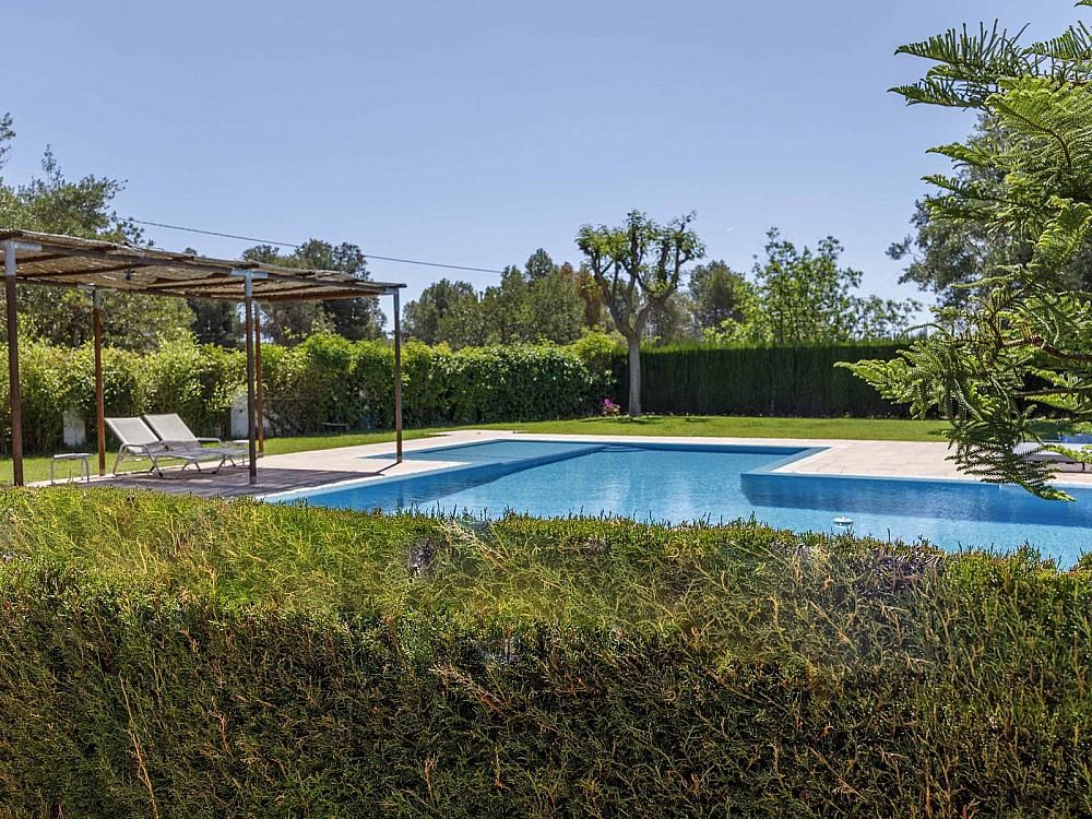 Property photo 3 of 45