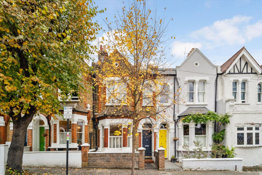 Property photo 1 of 21 Image