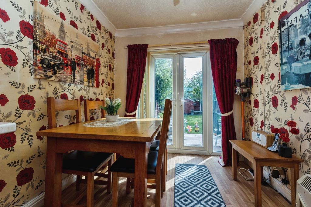 Property photo 3 of 29 Pbox-Img.Jpg