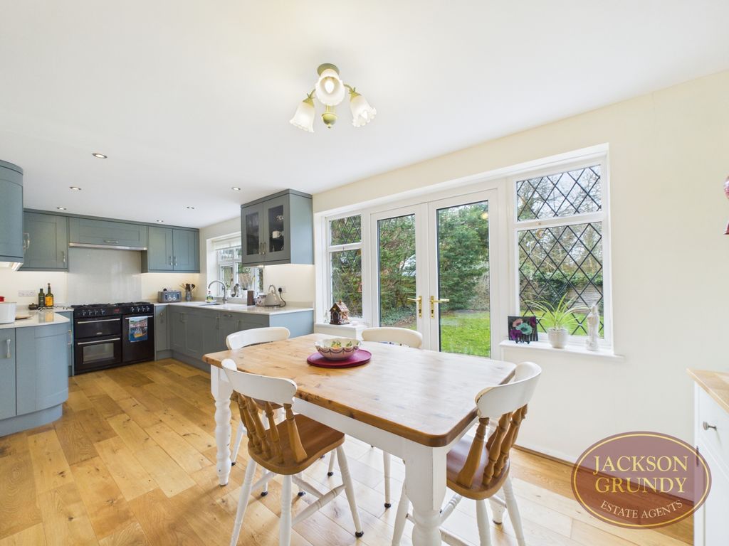 Property photo 2 of 19 Obelisk Rise