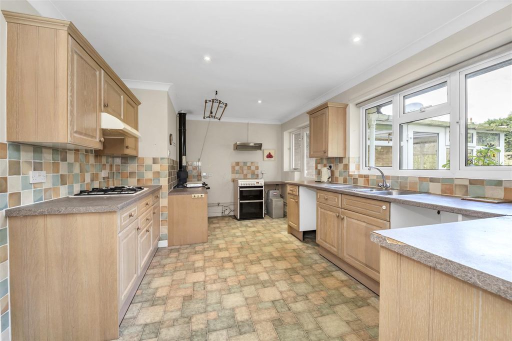 Property photo 2 of 26 Dcp_2038.Jpg