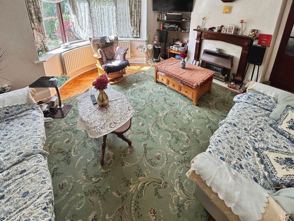 Property photo 2 of 15