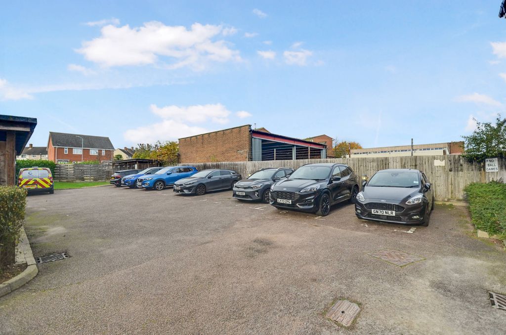 Property photo 3 of 14 External Parking.Jpg