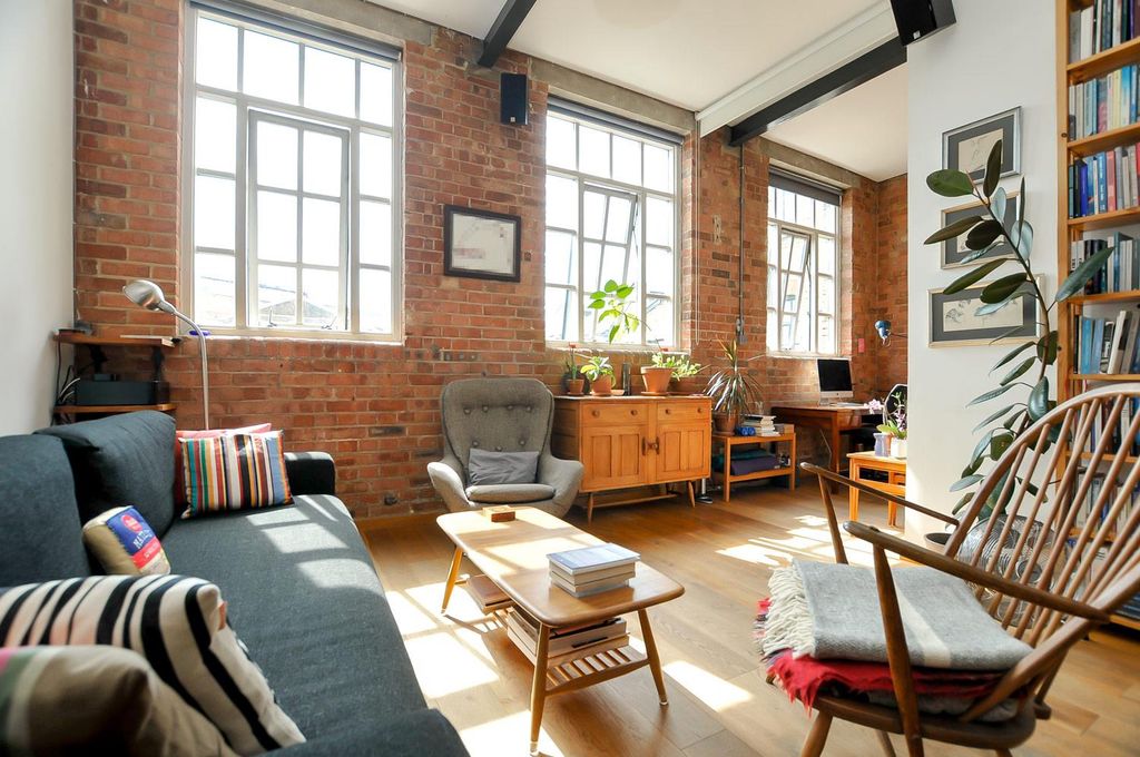 Property photo 1 of 21 5A.Jpg