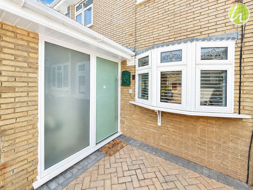 Property photo 2 of 22