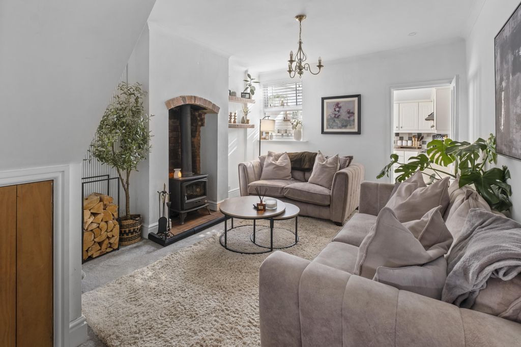 Property photo 2 of 19 Dscf0007.Jpg