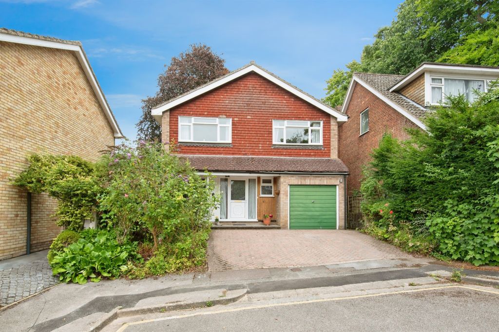 Property photo 1 of 17