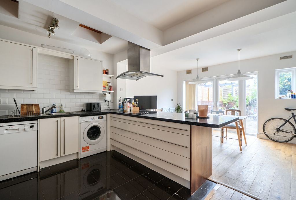 Property photo 2 of 20 1516877 (16).Jpg