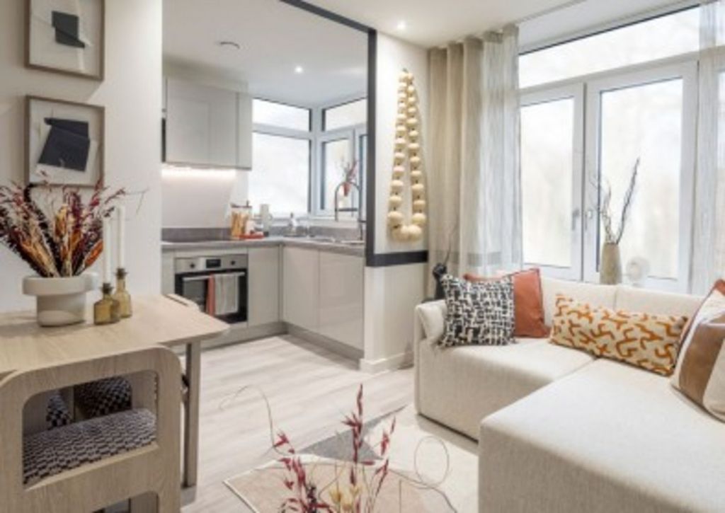 Property photo 1 of 6