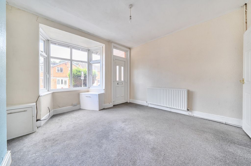 Property photo 2 of 17 2
