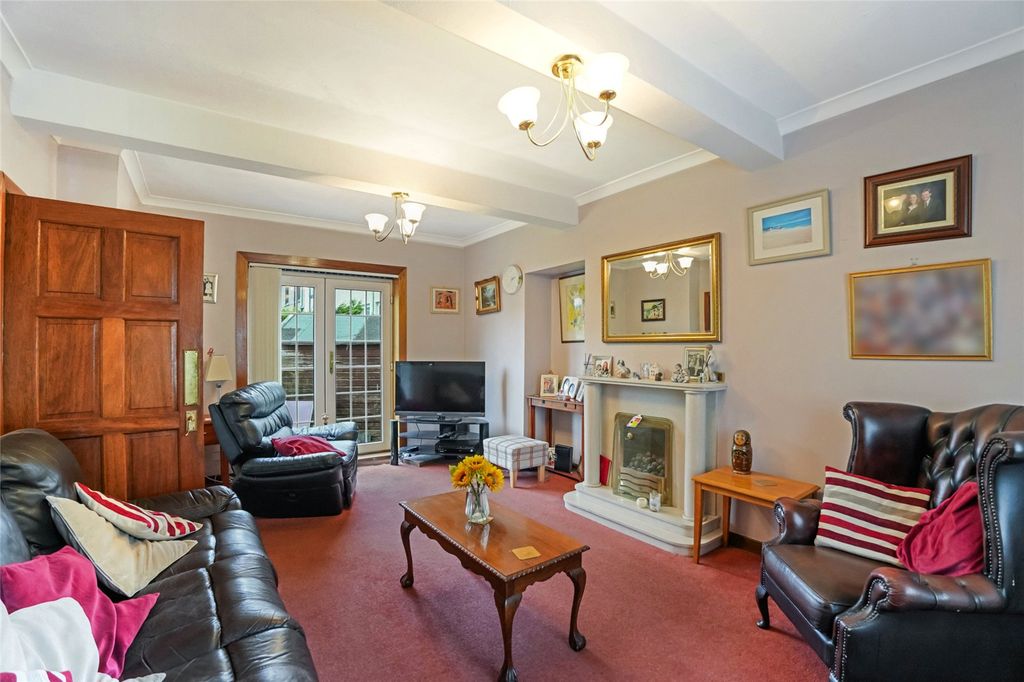 Property photo 2 of 26 Picture No. 03