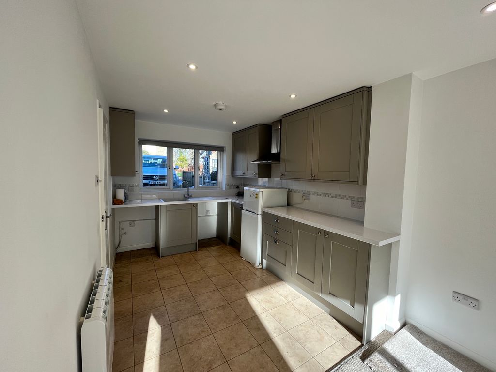 Property photo 3 of 8 Image