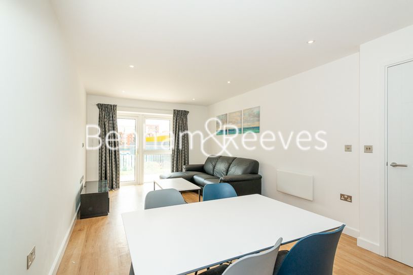 Property photo 3 of 14