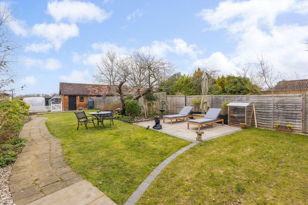 Property photo 3 of 19